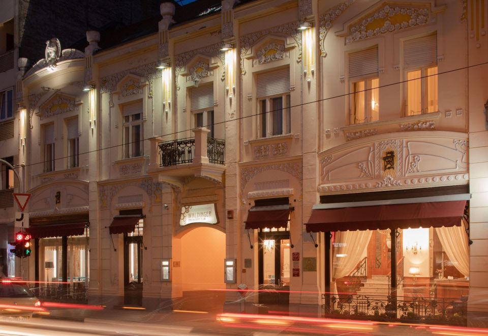Hotel Waldinger, Exterior, Hotel Exterior