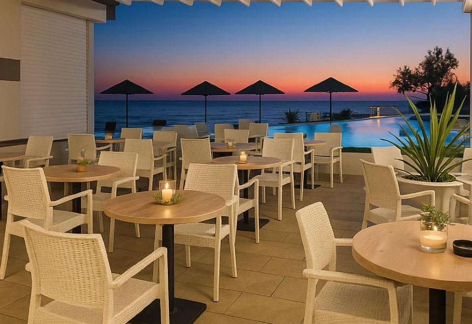 Hotel Sunny Resort apartment with seaview 1314, Dining, Restaurant