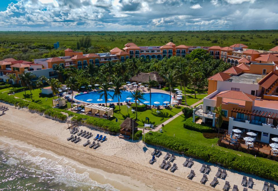 Hotel El Beso Adults Only at Ocean Coral & Turquesa All Inclusive, Exterior, Hotel Exterior