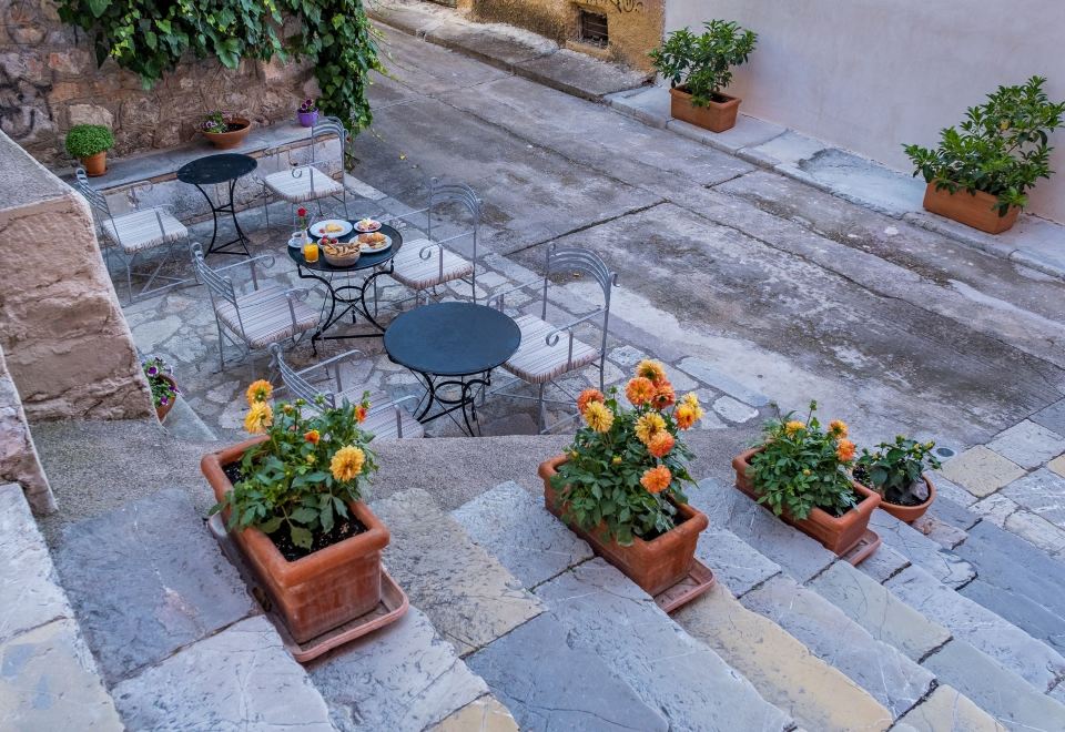 Hotel Grand Sarai Nafplio, Exterior, Garden