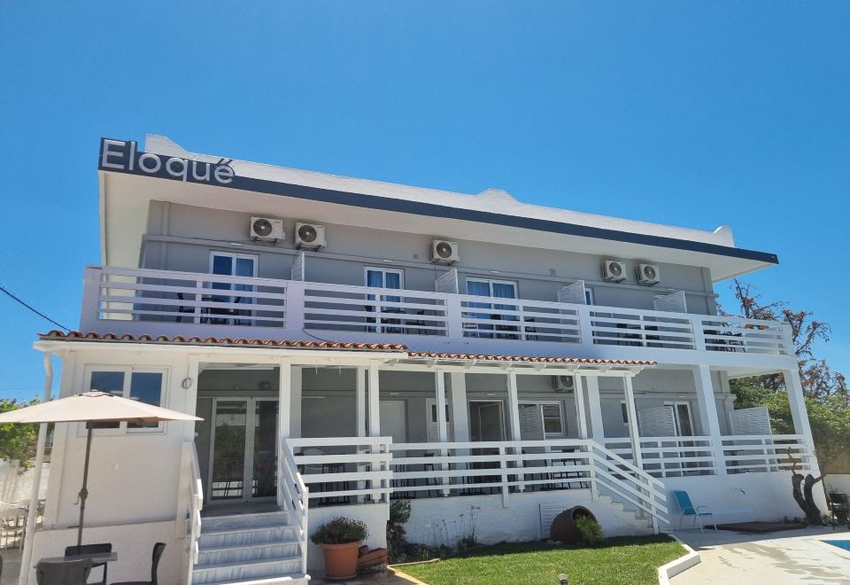 Hotel Eloque Simple Living Space, Exterior, Hotel Exterior
