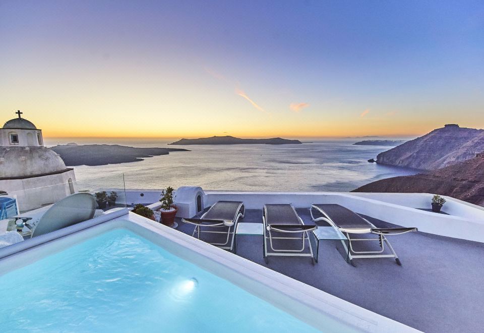 Hotel Trieris Villa & Suites, Leisure & Recreation, Outdoor Swimming Pool
