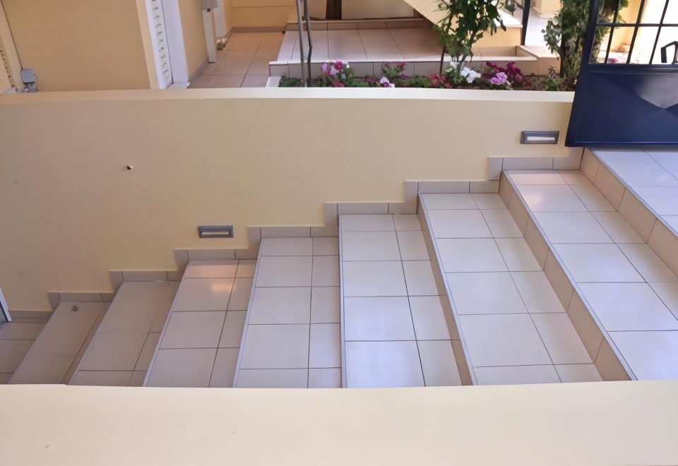 Hotel Keratea Apartment Athens Airport, Public Areas, Public Areas