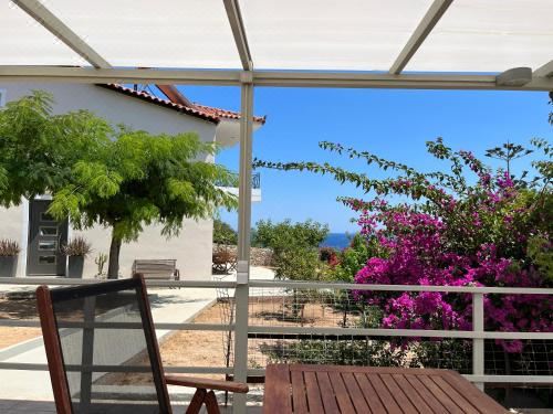 Hotel Villa Anemos, Exterior, Garden