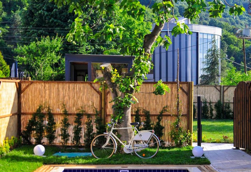 Hotel Minimalist Sapanca, Exterior, Garden