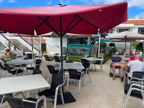 Hotel Luxury Diamond - Ocean View, Big Terraces, Air Con, Wifi, Dining, Restaurant