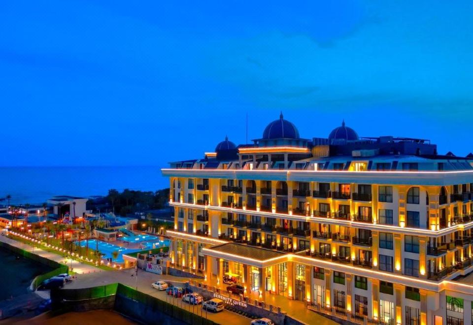 Hotel Serenity Queen Hotel, Exterior, Hotel Exterior