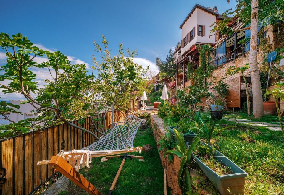 Hotel Villa Turka, Exterior, Garden