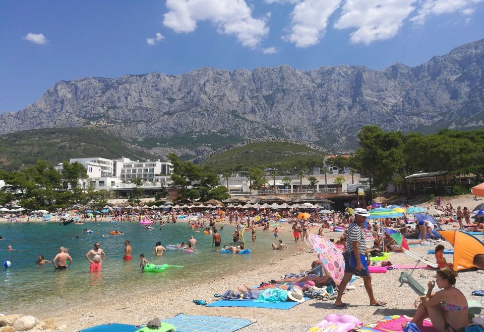 Hotel Apartments Marinko, Leisure & Recreation, Beach