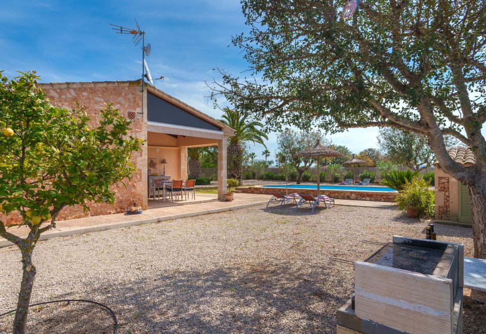 Hotel Marina, Exterior, Garden