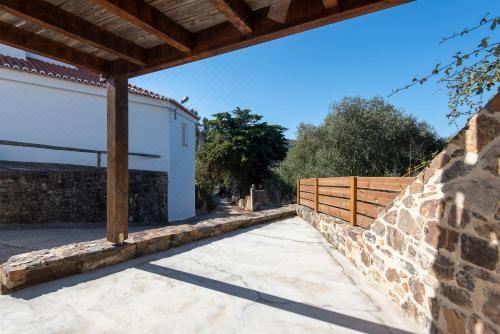 Hotel Valley House Aljezur Old Town, Exterior, Garden