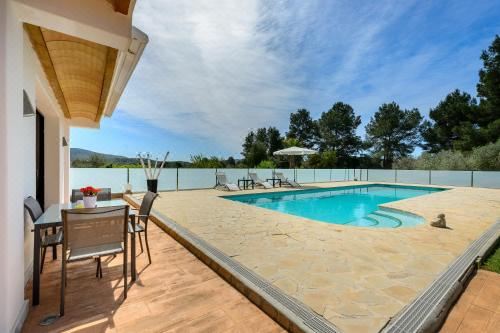 Hotel Can Maruna, Leisure & Recreation, Outdoor Swimming Pool