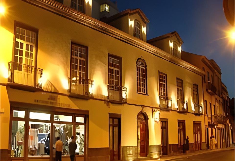 Hotel Camoes, Exterior, Hotel Exterior