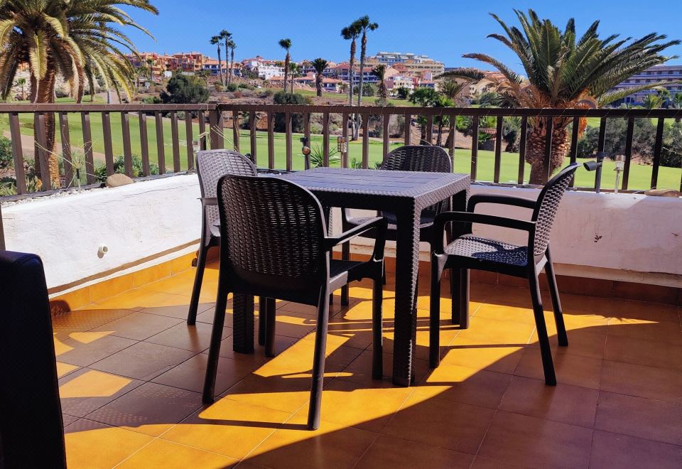 Hotel Two Bed Duplex-Sleeps 4-Private Balconies-Air Con, Public Areas, Public Areas