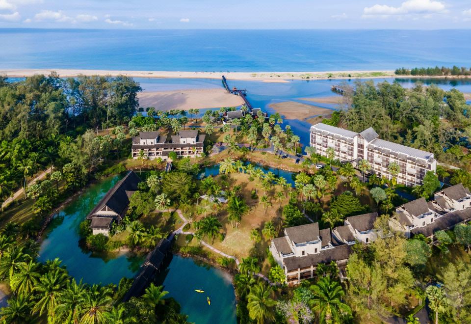 Hotel The Hotspring Beach Resort & Spa, Exterior, Hotel Exterior