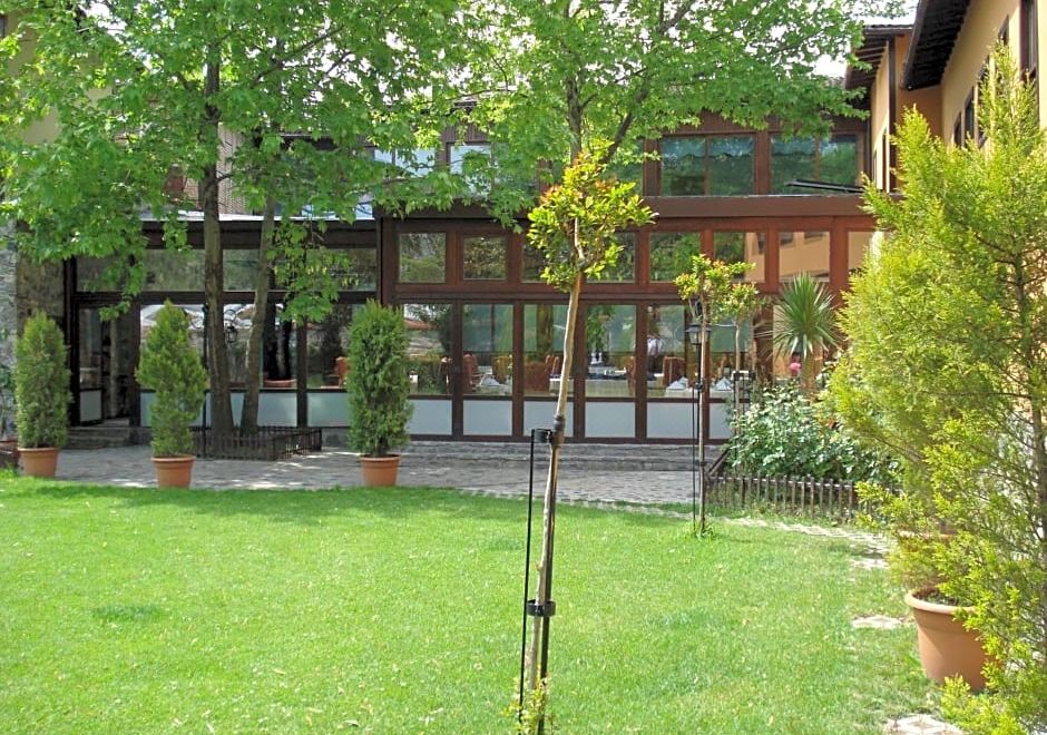 Hotel Otantik Hotel & Spa, Exterior, Garden