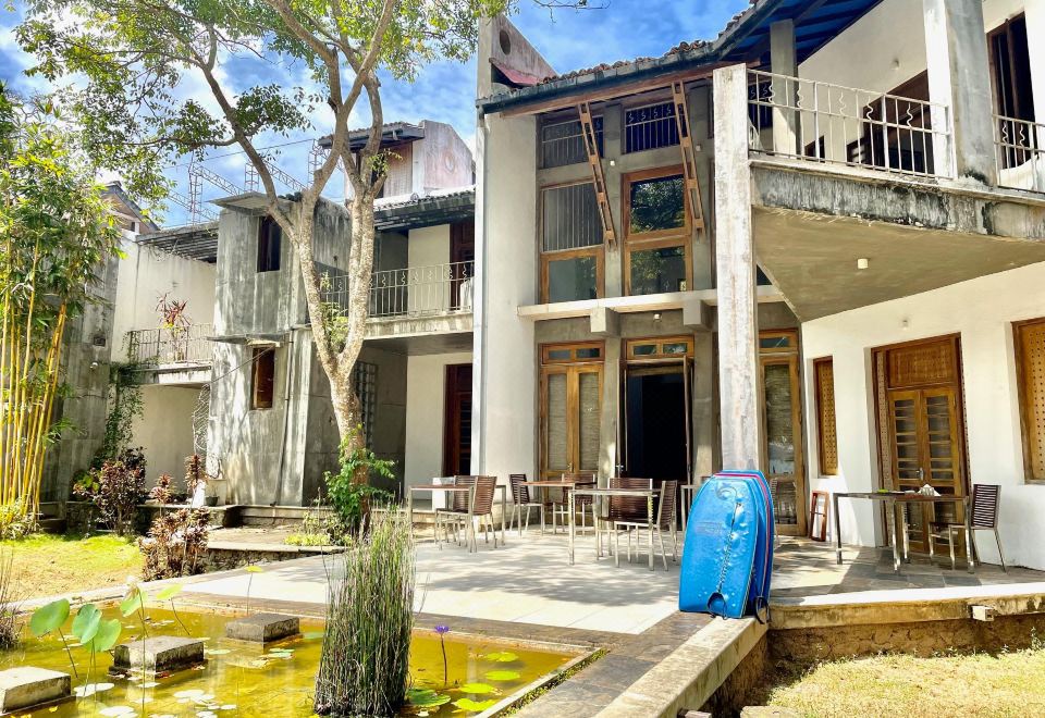 Hotel Isana Beach House, Exterior, Garden