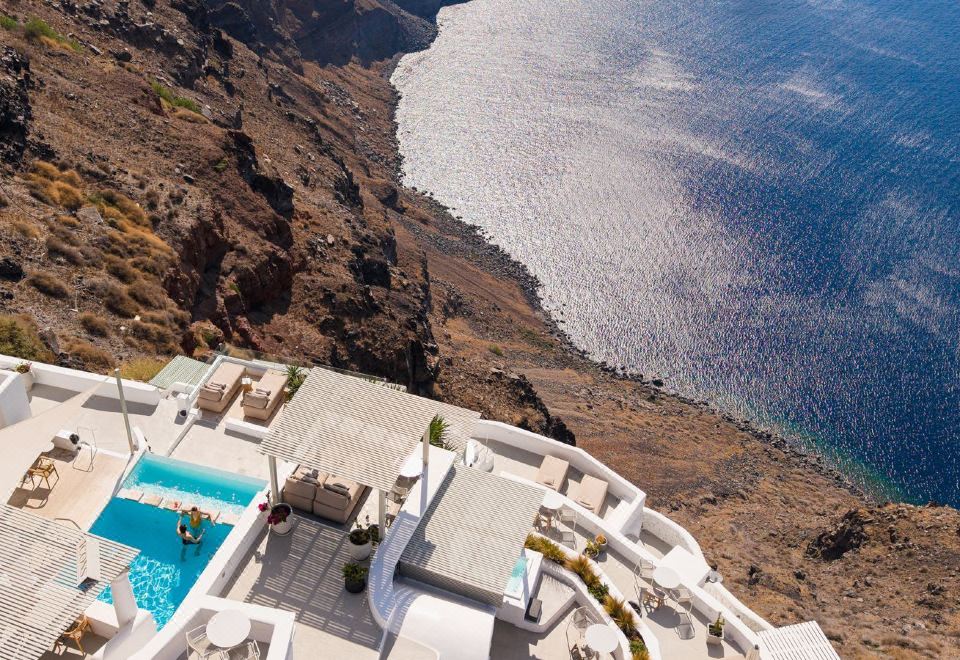 Hotel Iconic Santorini, a Boutique Cave Hotel by Sandglass, Exterior, Exterior do hotel
