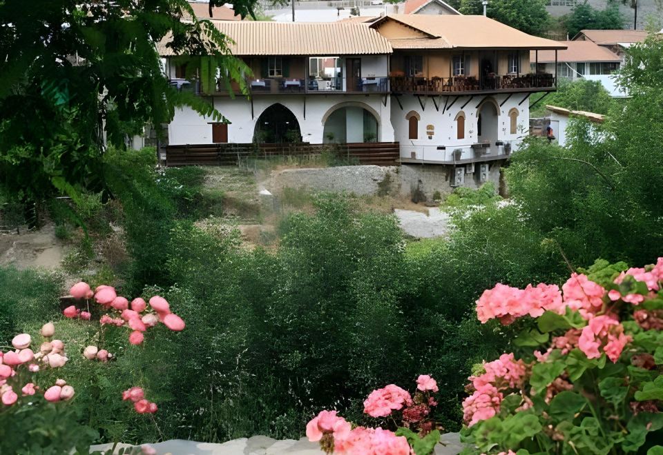 Hotel Casale Panayiotis, Exterior, Garden