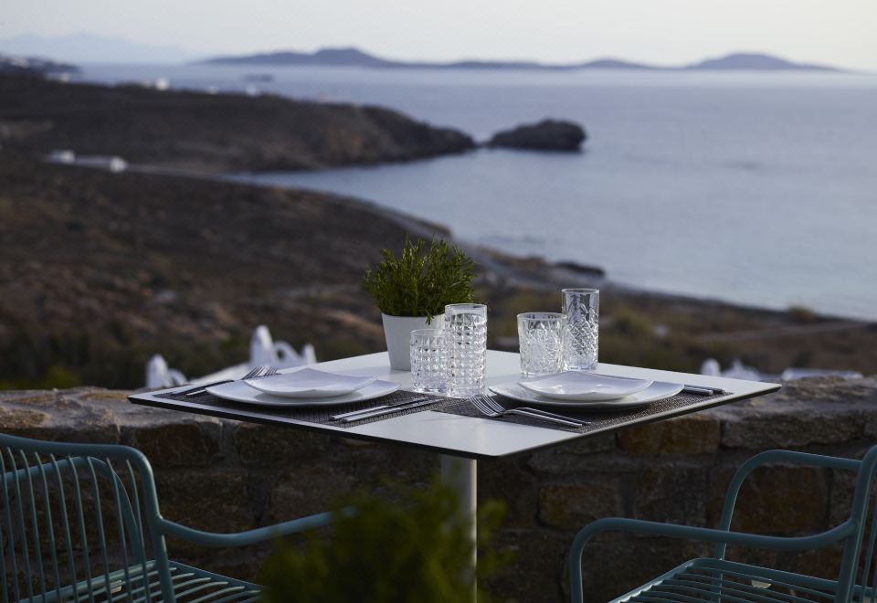 Hotel Epic Blue Mykonos, Dining, Restaurante