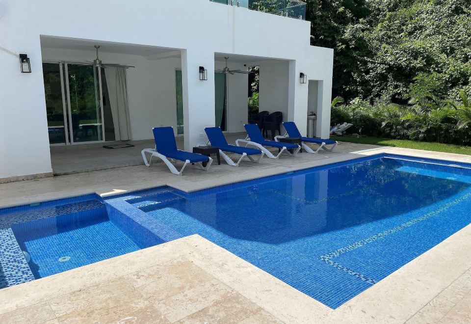 Hotel Family House in la Romana, Leisure & Recreation, Outdoor Swimming Pool