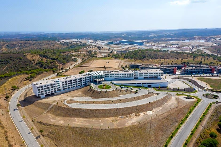 Hotel Algarve Race Resort - Hotel, Exterior, Hotel Exterior