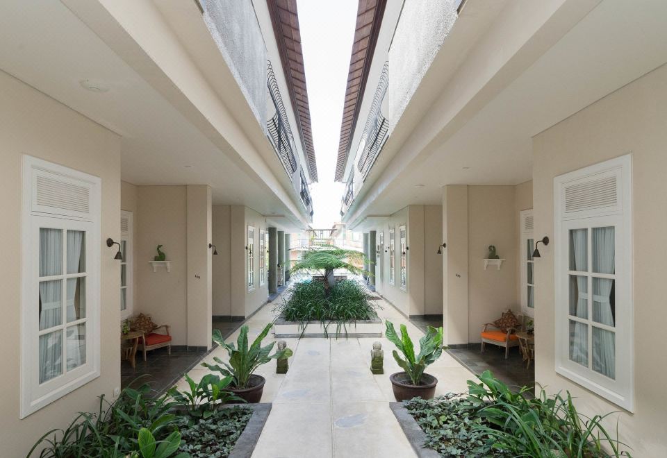 Hotel SOLTERRA SEMINYAK Boutique Hotel & Spa Powered by Archipelago, Exterior, Esterno dell'hotel