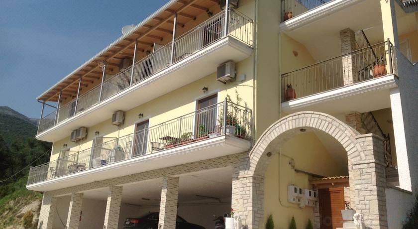 Hotel Petrino Apartments, Exterior, Hotel Exterior