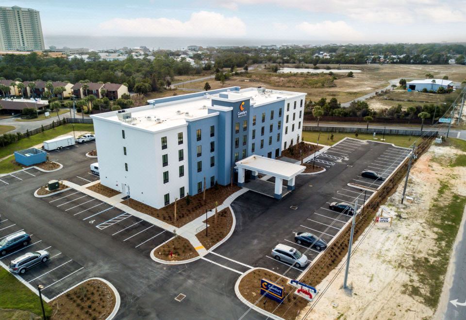 Hotel Comfort Inn & Suites Panama City Beach - Pier Park Area, Exterior, Hotel Exterior