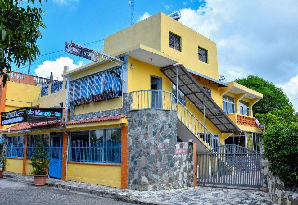 Hotel Mango, Exterior, Hotel Exterior