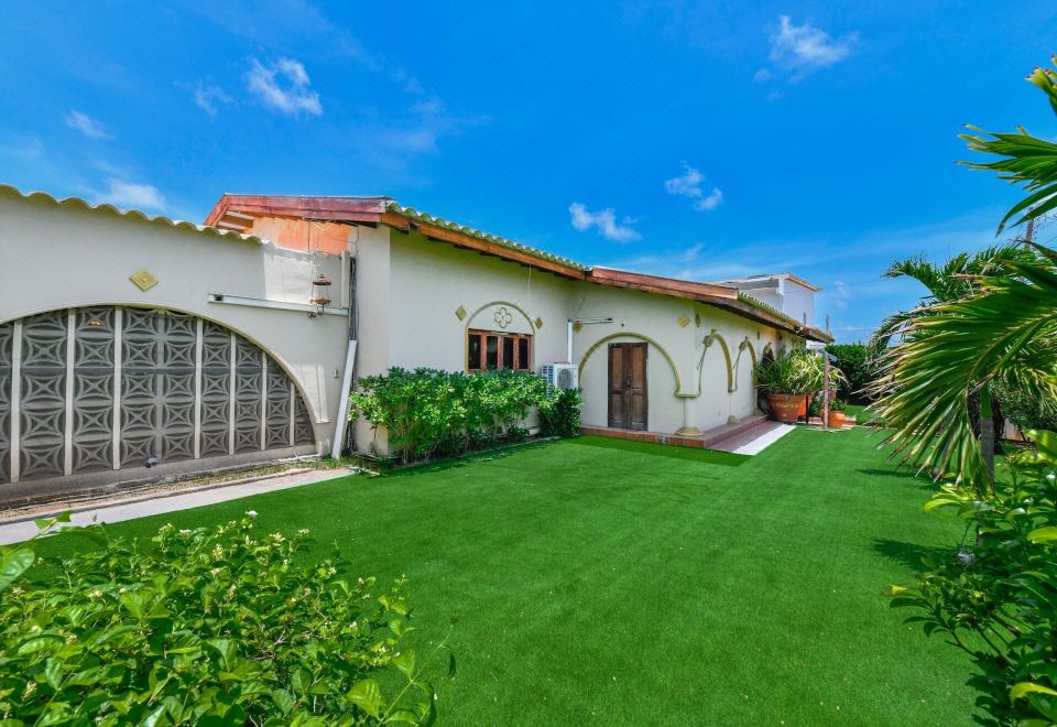 Hotel House of Mosaic Villa Aruba, Exterior, Garden
