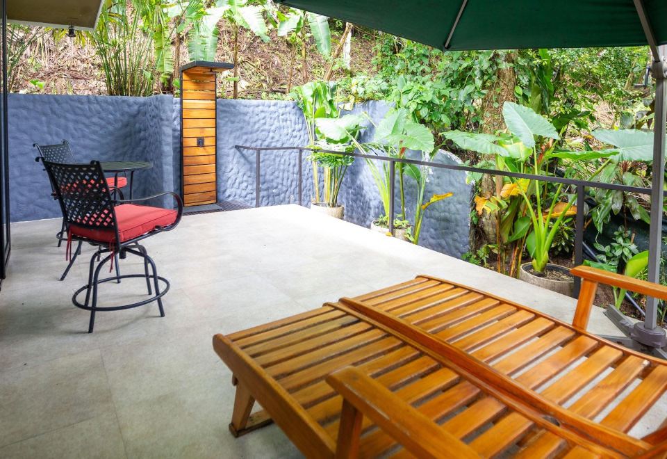 Hotel La Vela Boutique Hotel, Exterior, Garden