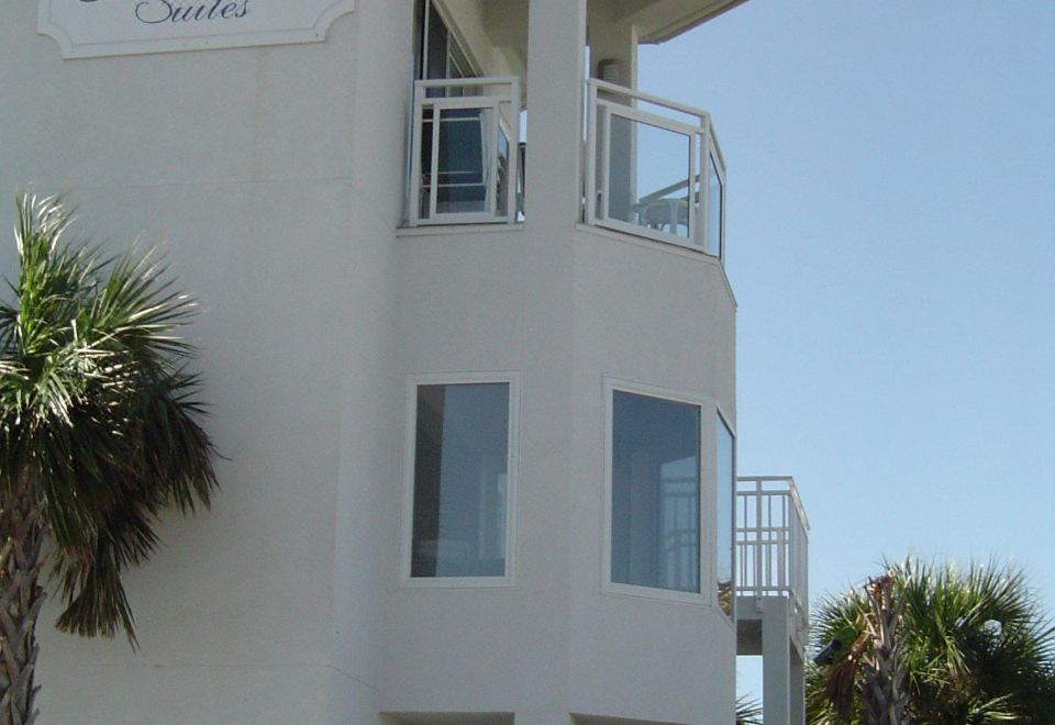 Hotel Grace Bay Suites, Exterior, Hotel Exterior