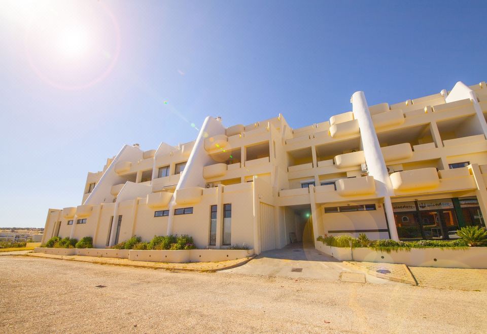 Hotel A08 - Magnólia Sea View Apartment by DreamAlgarve, Exterior, Hotel Exterior
