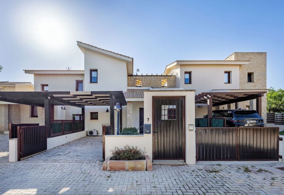 Hotel Hg07 Adjacent to Aphrodite Hills- Private Pool, Large Terrace, Exterior, Hotel Exterior