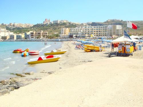 Hotel Seafront Apartment Terrace, Lounger & Panoramic Ocean Views, Leisure & Recreation, Beach