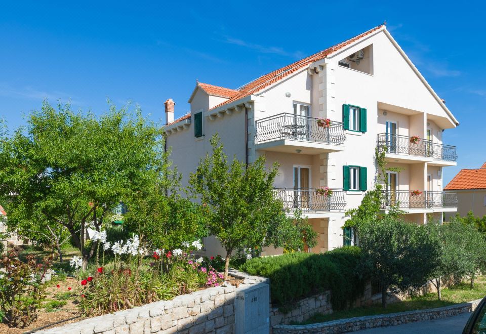 Hotel Apartments Villa Vallum, Exterior, Hotel Exterior