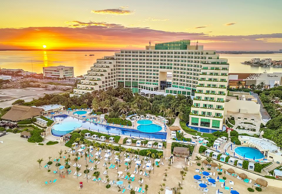 Hotel Live Aqua Beach Resort Cancun, Exterior, Hotel Exterior