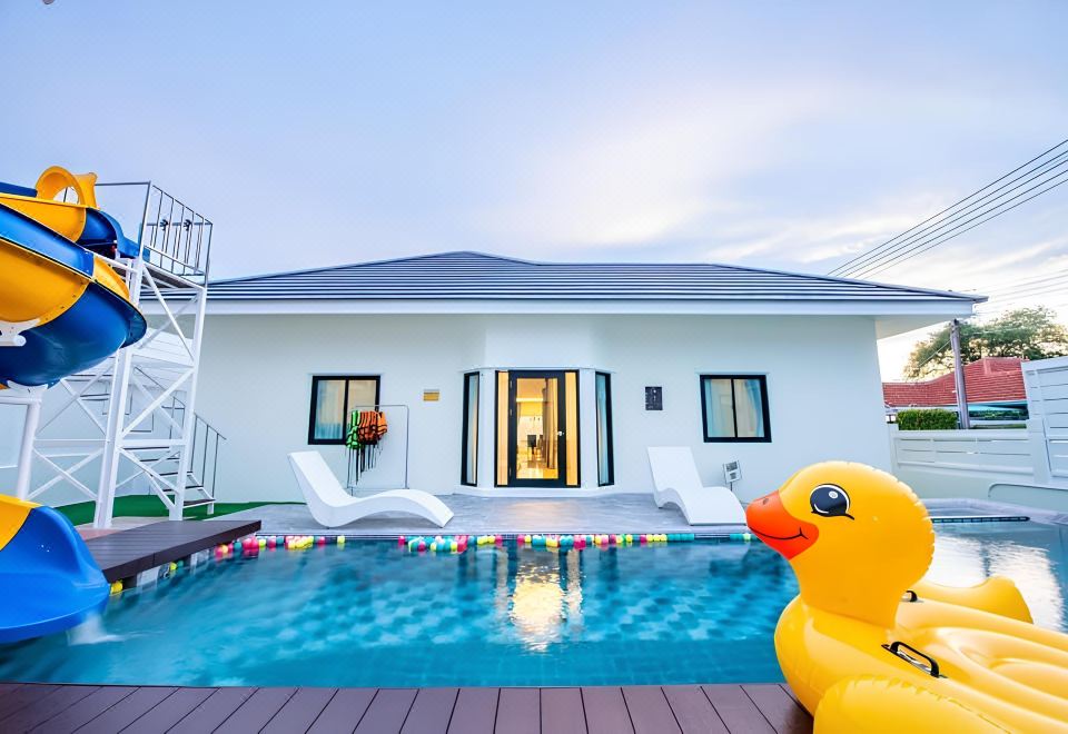 Hotel Level Flow pool villa Pattaya, Exterior, Hotel Exterior