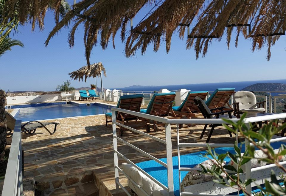 Hotel Infinity Blue Suite, Leisure & Recreation, Outdoor Swimming Pool