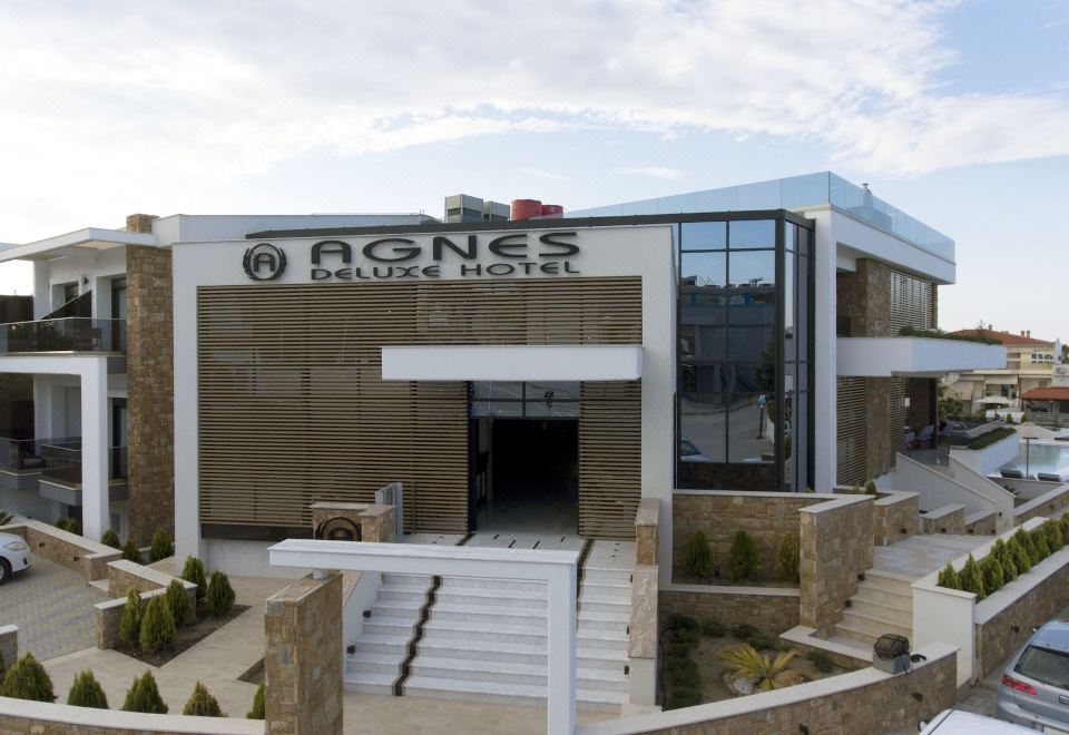 Hotel Agnes Deluxe Hotel, Exterior, Hotel Exterior