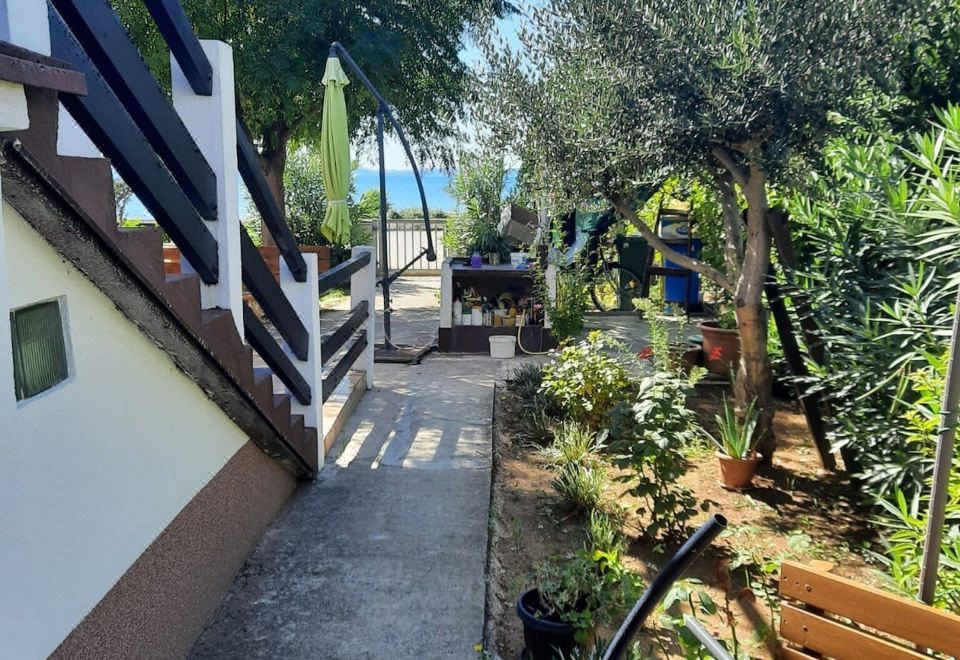 Hotel Apartments Sea Eyes, Exterior, Garden