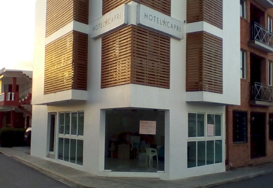 Hotel Capri, Exterior, Hotel Exterior