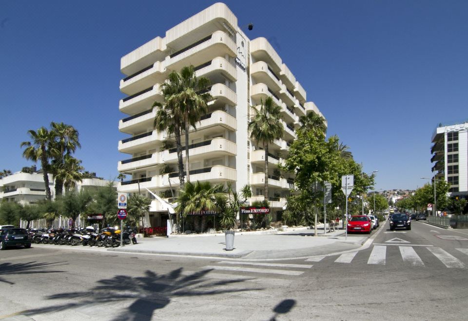 Hotel Mediterraneo Sitges, Exterior, Hotel Exterior