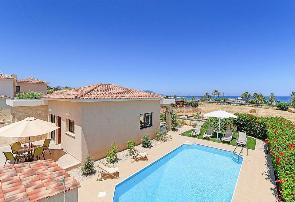 Hotel Villa Sea Side, Leisure & Recreation, Outdoor Swimming Pool