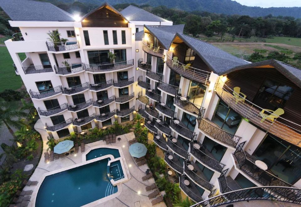 Hotel SKY PENTHOUSES 3BR 3,5 BTH - 6BR 5,5BTH at OCEANO, Exterior, Hotel Exterior