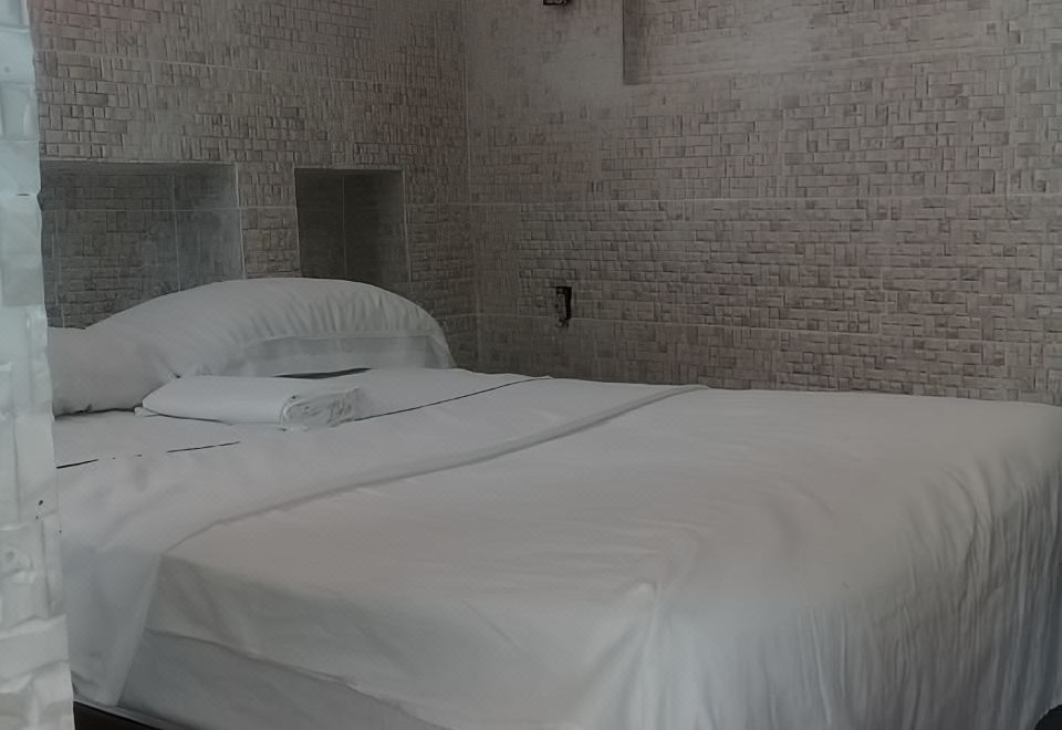 Hotel Villa Julirous Rd 2 Bedrooms Apartment, Other, Other