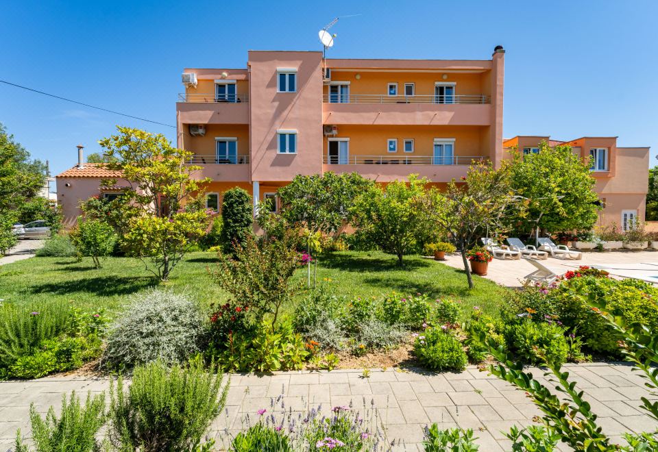 Hotel Bonex, Exterior, Hotel Exterior