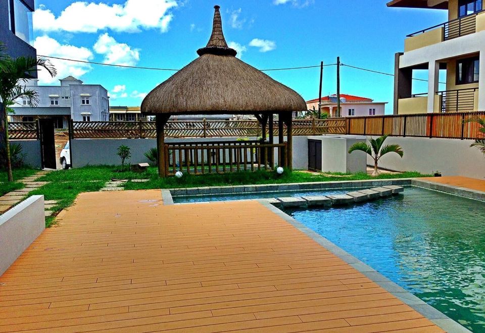 Hotel Sugareef 3-Bed Apartment in Flic en Flac, Leisure & Recreation, Outdoor Swimming Pool