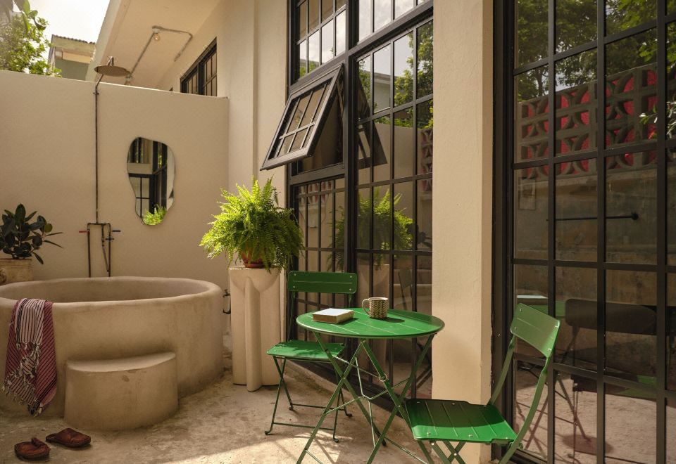 Hotel Paz by DW, Exterior, Garden